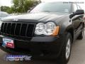Black - Grand Cherokee Laredo Photo No. 2