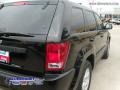 Black - Grand Cherokee Laredo Photo No. 5
