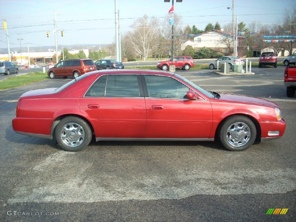 2002 DeVille Sedan - Crimson Pearl / Oatmeal photo #13