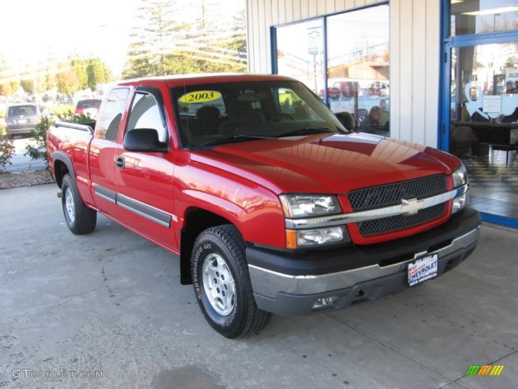 2003 Silverado 1500 Z71 Extended Cab 4x4 - Victory Red / Dark Charcoal photo #1