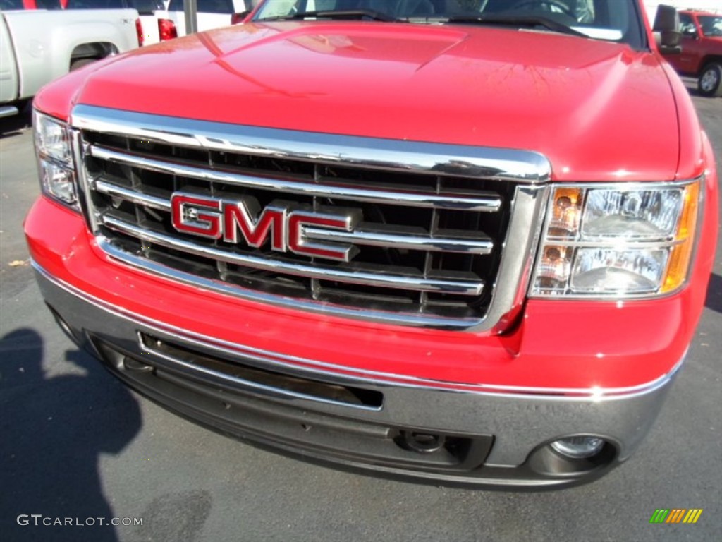 2013 Sierra 1500 SLE Extended Cab 4x4 - Fire Red / Ebony photo #2