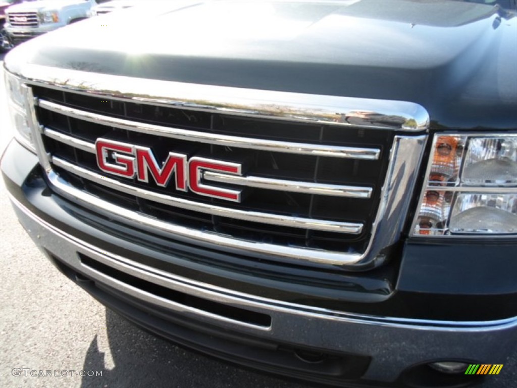 2013 Sierra 1500 SLE Crew Cab 4x4 - Mineral Green Metallic / Ebony photo #2