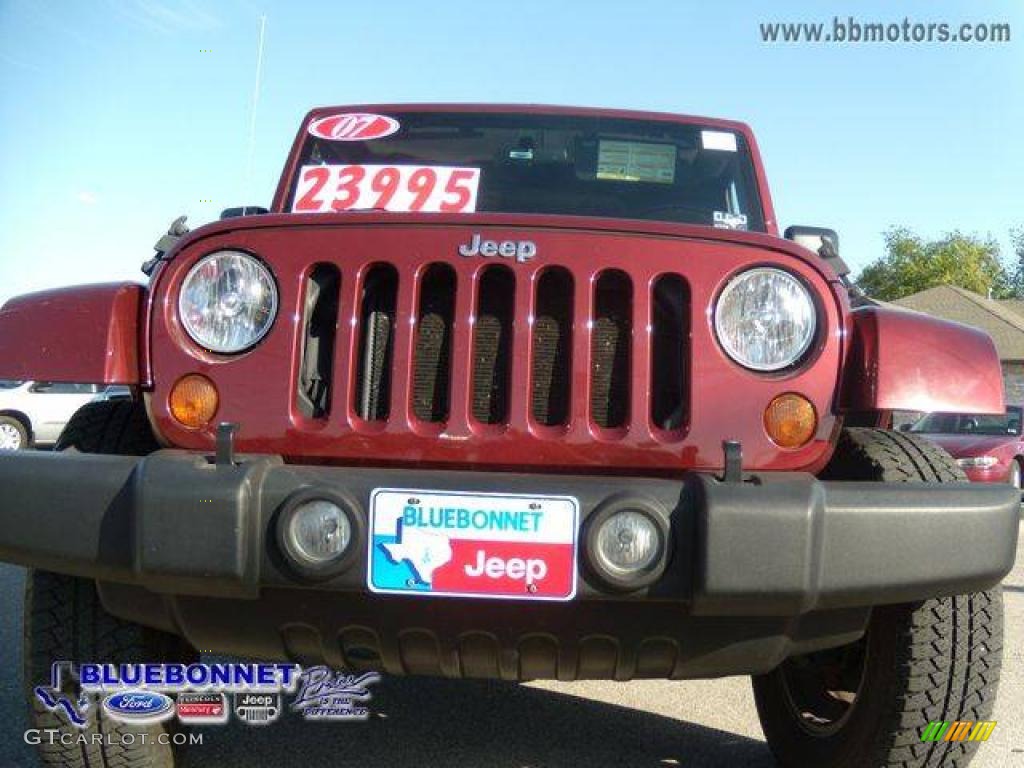 2007 Wrangler Unlimited Sahara 4x4 - Red Rock Crystal Pearl / Dark Slate Gray/Medium Slate Gray photo #2