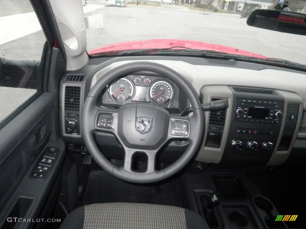 2012 Ram 2500 HD ST Crew Cab 4x4 - Flame Red / Dark Slate photo #4