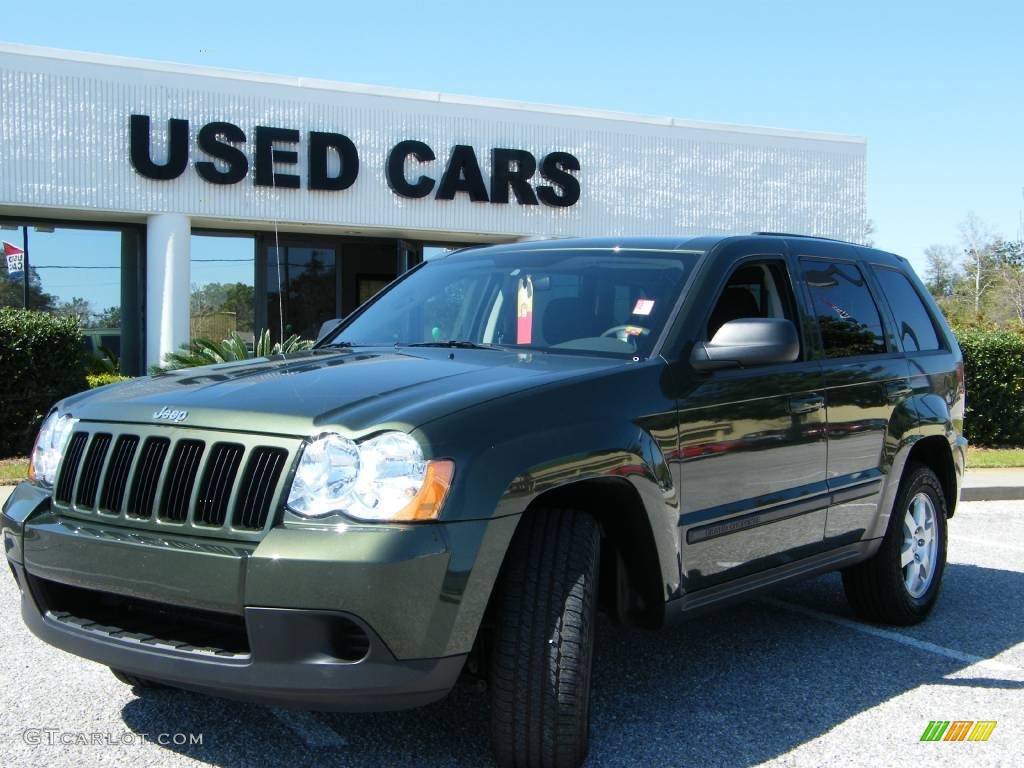 2008 Grand Cherokee Laredo 4x4 - Jeep Green Metallic / Dark Slate Gray photo #1