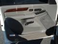 White Diamond - Escalade AWD Photo No. 12
