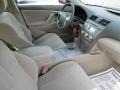 Black - Camry LE Photo No. 22