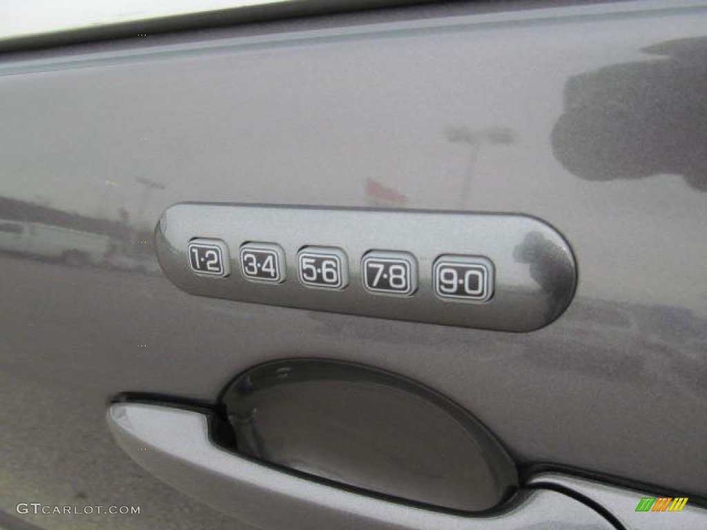 2011 Fusion SEL V6 - Sterling Grey Metallic / Charcoal Black photo #11