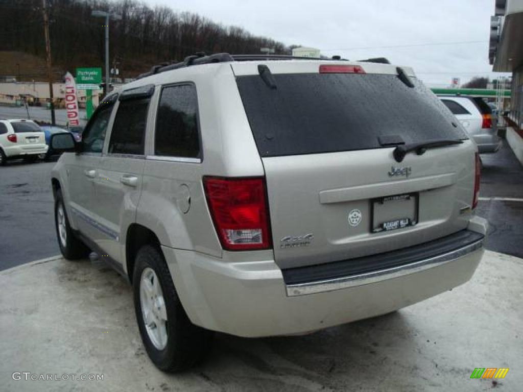 2007 Grand Cherokee Limited 4x4 - Light Graystone Pearl / Dark Khaki/Light Graystone photo #2