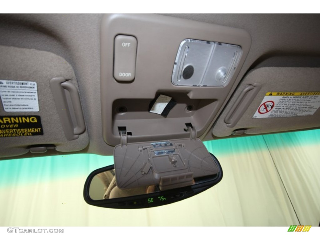 2002 Tundra SR5 Access Cab 4x4 - Desert Sand / Oak photo #18