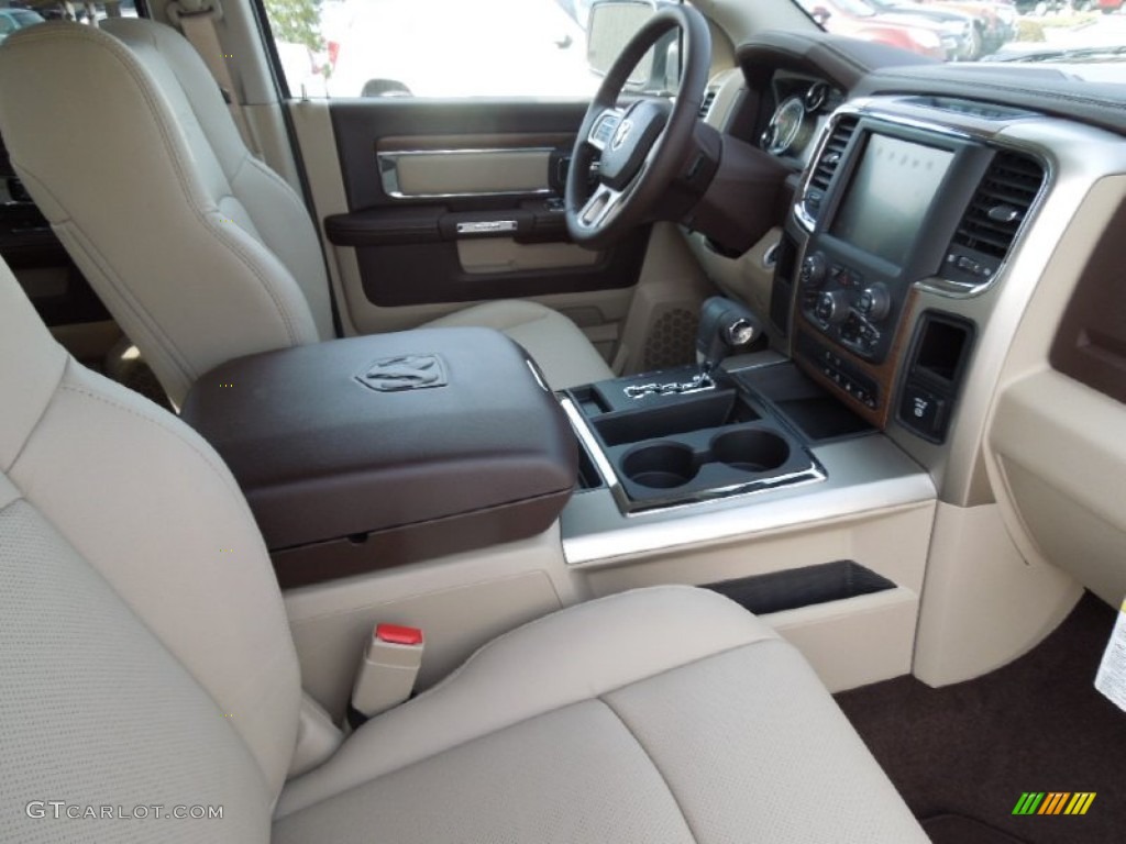 Canyon Brown/Light Frost Beige Interior 2013 Ram 1500 Laramie Crew Cab Photo #73250283