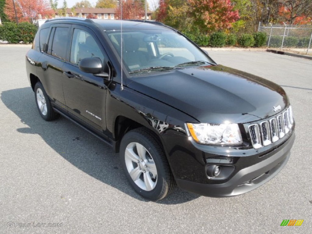 Black 2013 Jeep Compass Latitude 4x4 Exterior Photo #73250457
