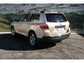 Sandy Beach Metallic - Highlander Limited 4WD Photo No. 2