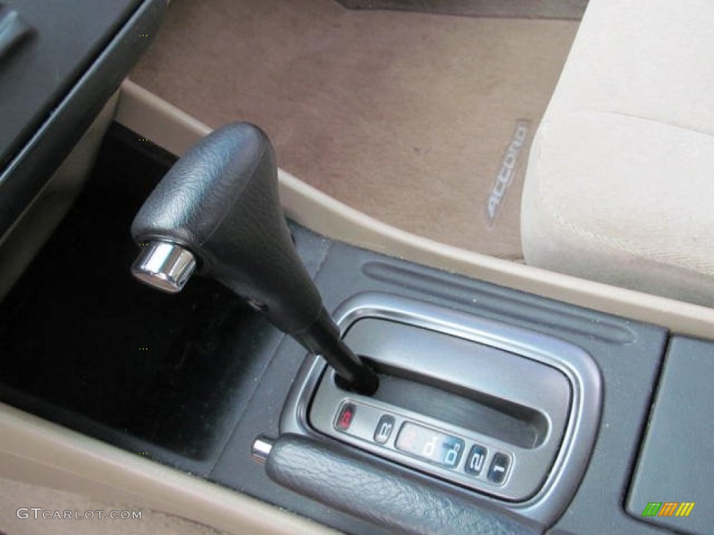 2001 Honda Accord LX Coupe 4 Speed Automatic Transmission Photo #73253748