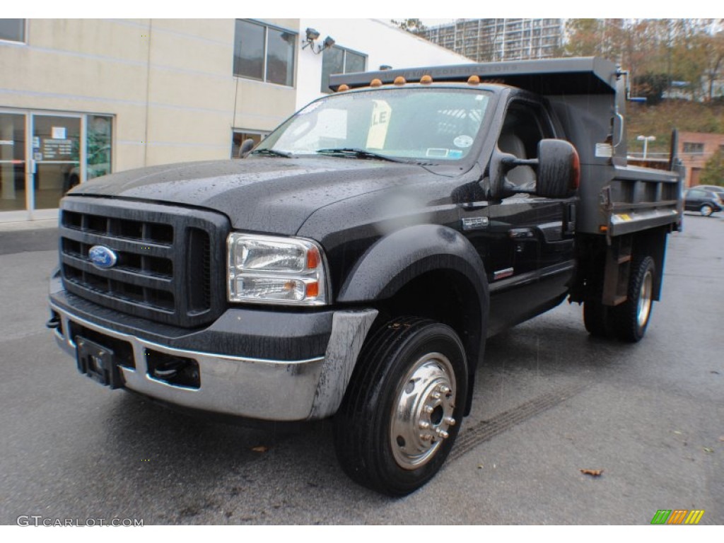 Black 2007 Ford F550 Super Duty XL Regular Cab 4x4 Dump Truck Exterior Photo #73256114