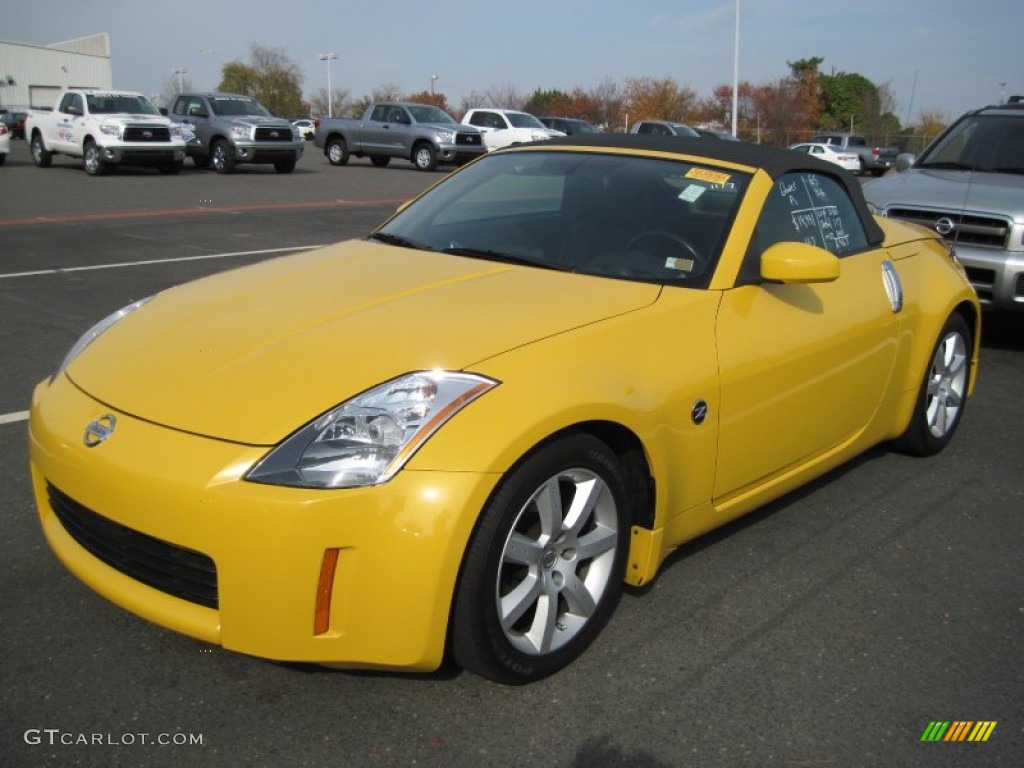 2005 350Z Touring Roadster - Ultra Yellow Metallic / Charcoal photo #5