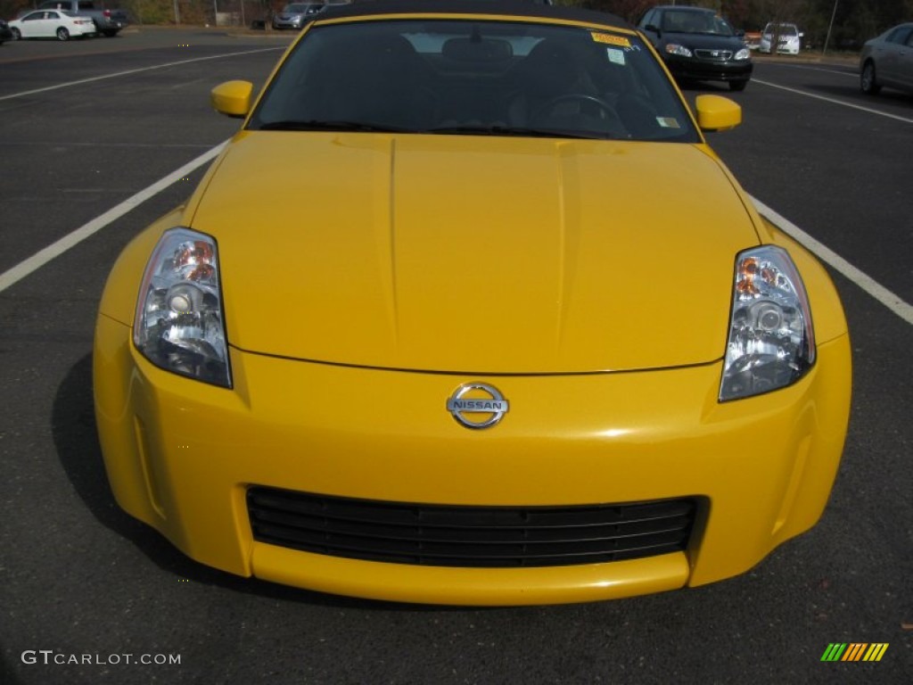 2005 350Z Touring Roadster - Ultra Yellow Metallic / Charcoal photo #6