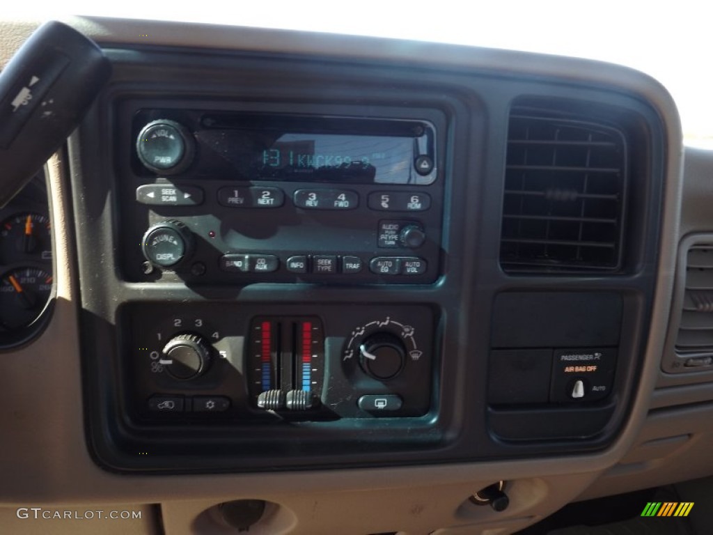 2004 Silverado 1500 LS Regular Cab - Sandstone Metallic / Tan photo #11