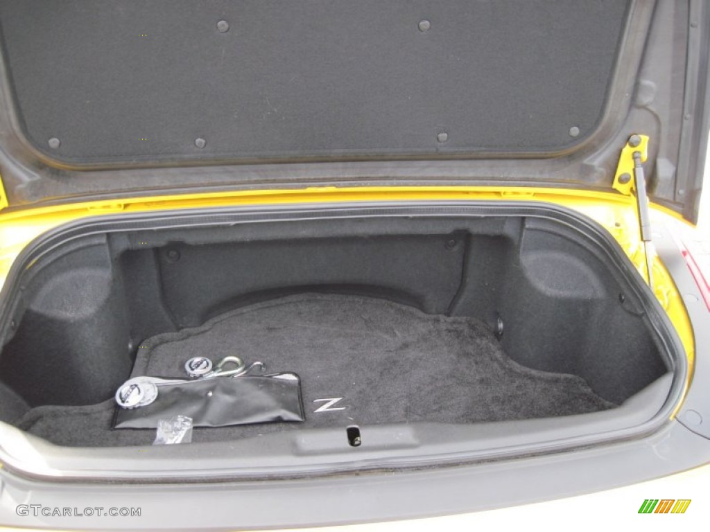 2005 350Z Touring Roadster - Ultra Yellow Metallic / Charcoal photo #15