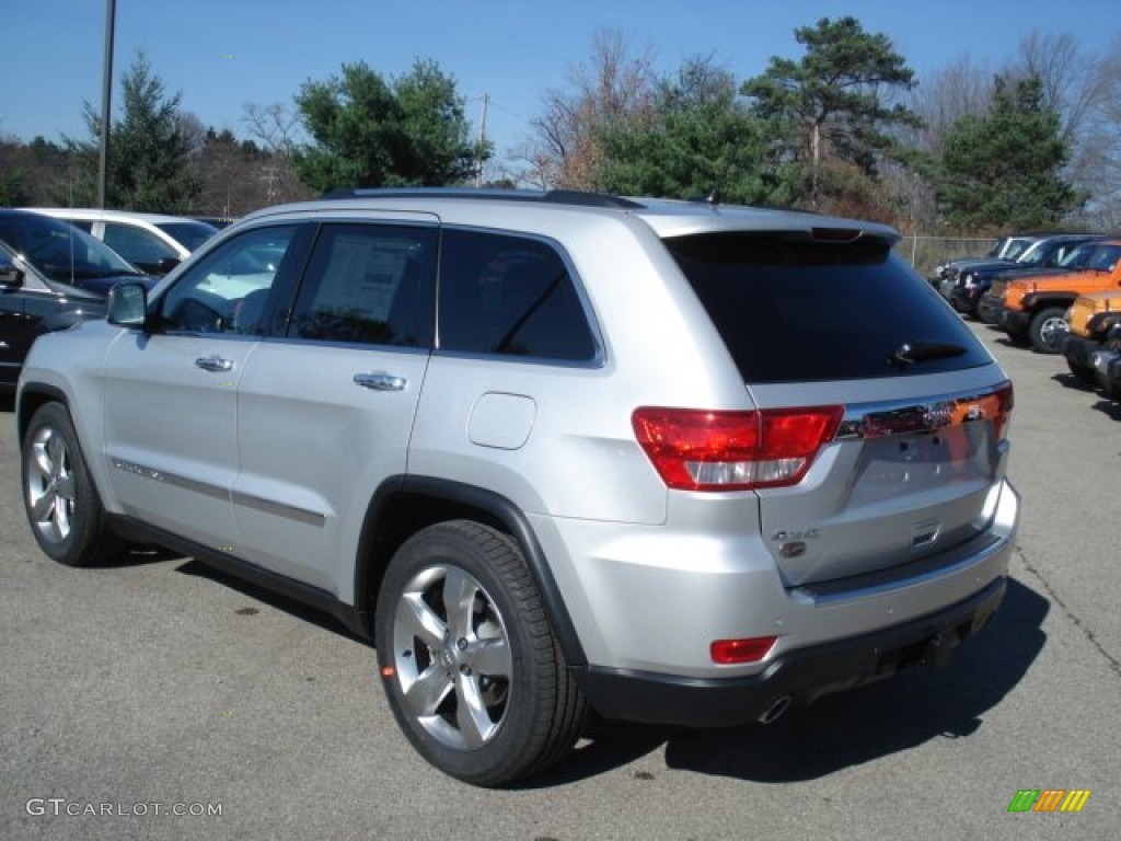 2013 Grand Cherokee Overland 4x4 - Bright Silver Metallic / Black photo #8