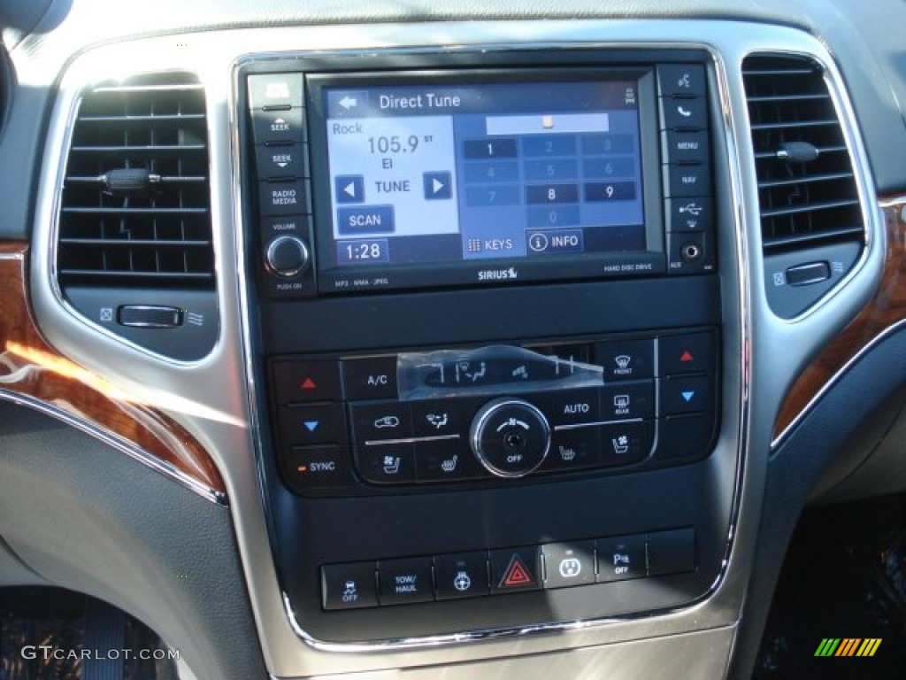 2013 Grand Cherokee Overland 4x4 - Bright Silver Metallic / Black photo #16