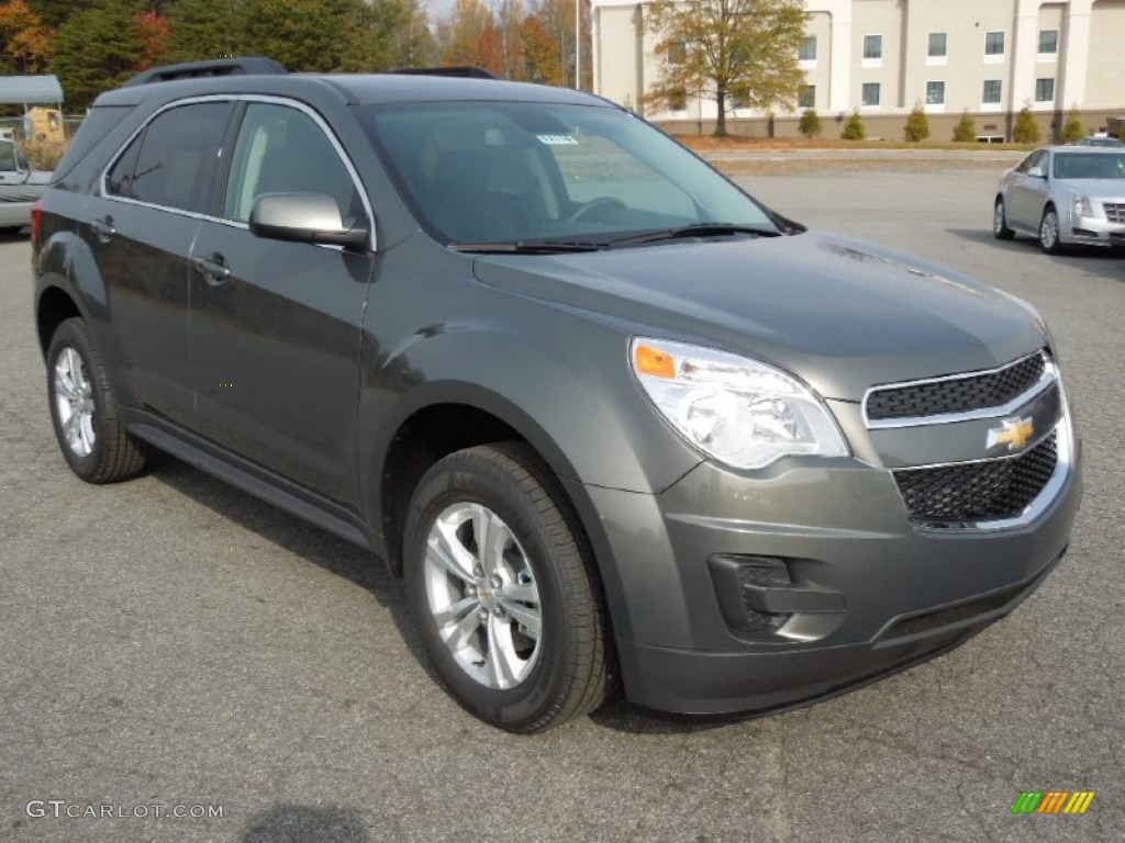 Steel Green Metallic Chevrolet Equinox