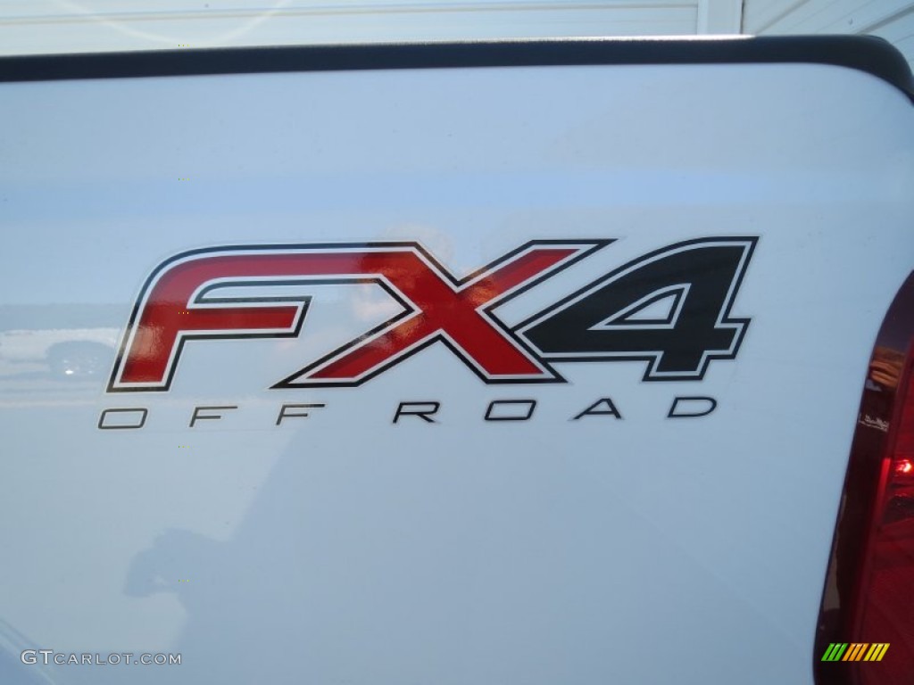 2012 F250 Super Duty XLT Crew Cab 4x4 - Oxford White / Steel photo #17