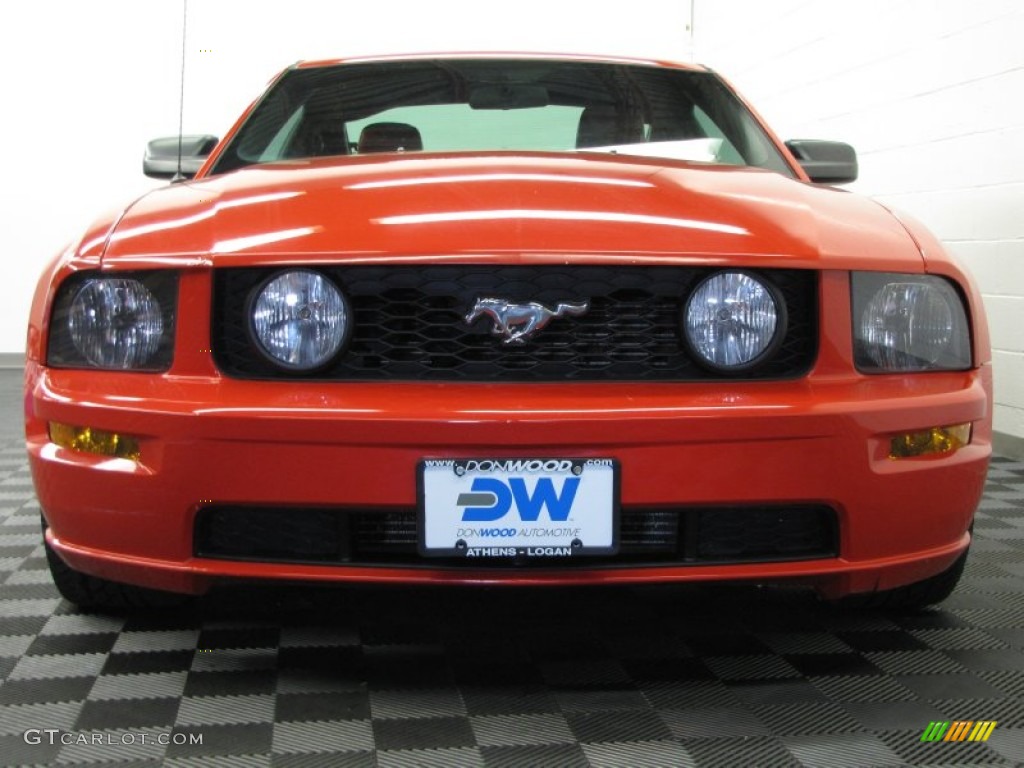 2005 Mustang GT Premium Coupe - Torch Red / Red Leather photo #3