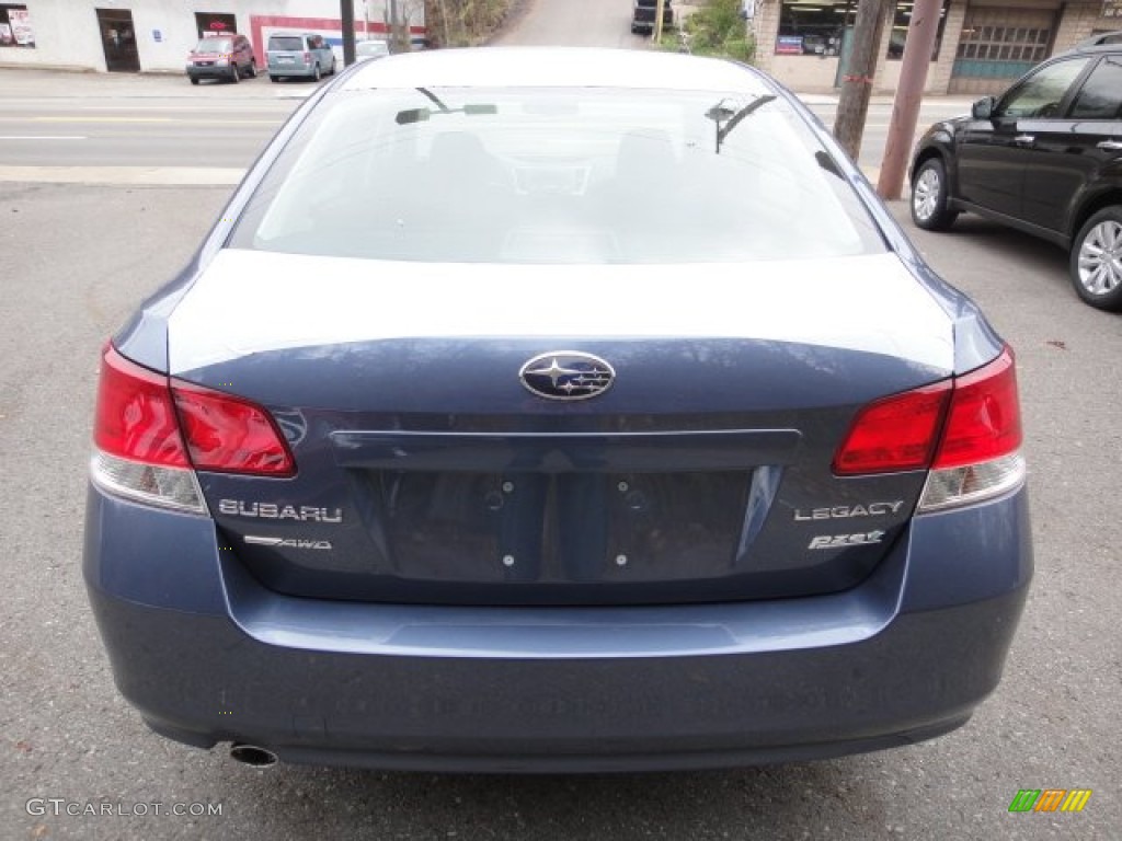 2013 Legacy 2.5i Premium - Twilight Blue Metallic / Black photo #3