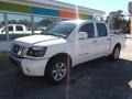 Blizzard White - Titan SE Crew Cab Photo No. 2