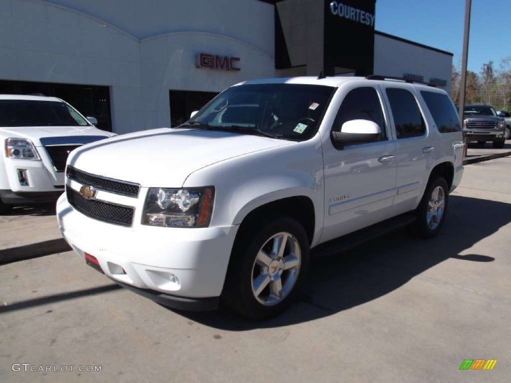 2007 Tahoe LT - Summit White / Light Cashmere/Ebony photo #2