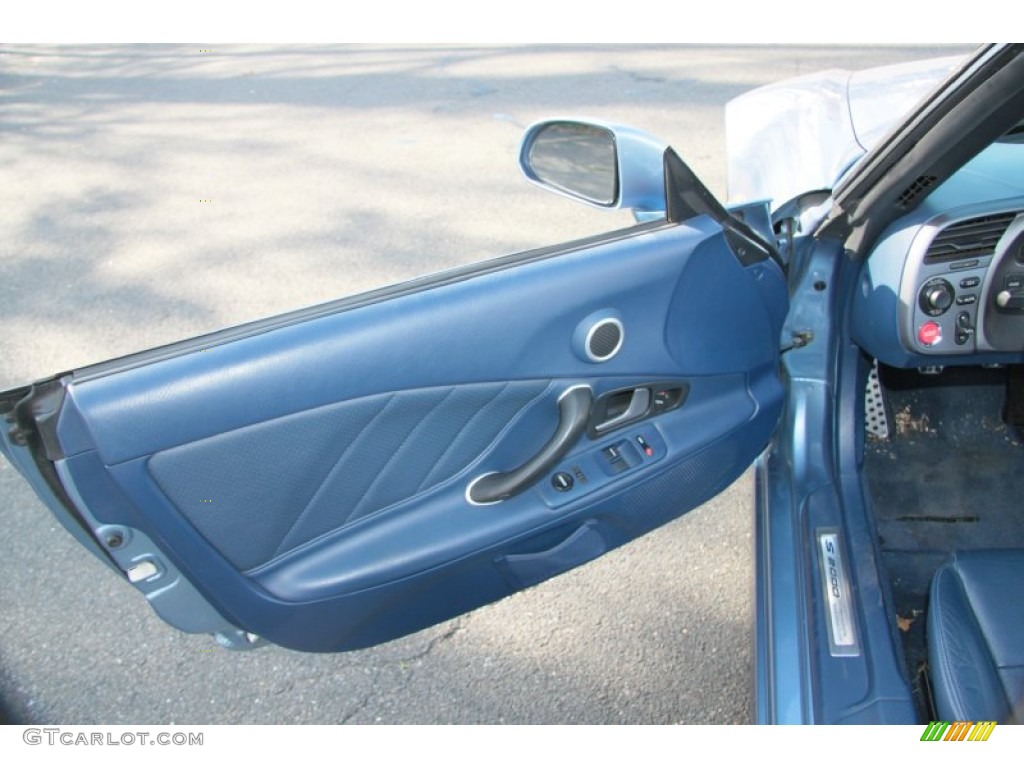 2002 Honda S2000 Roadster Blue Door Panel Photo #73267212