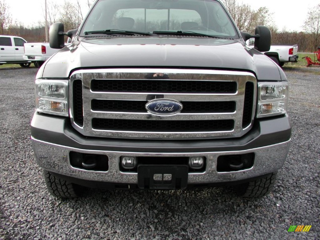 2006 F350 Super Duty Lariat SuperCab 4x4 - Dark Shadow Grey Metallic / Medium Flint photo #21