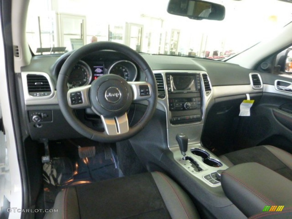 Trailhawk Black/Red Stitching Interior 2013 Jeep Grand Cherokee Trailhawk 4x4 Photo #73268375