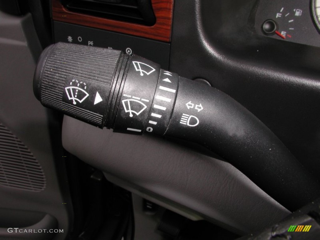 2006 Ford F350 Super Duty Lariat SuperCab 4x4 Controls Photo #73269408
