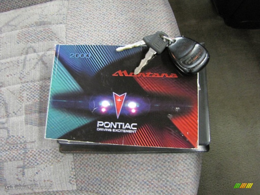 2000 Montana  - Blue-Black Metallic / Gray photo #33