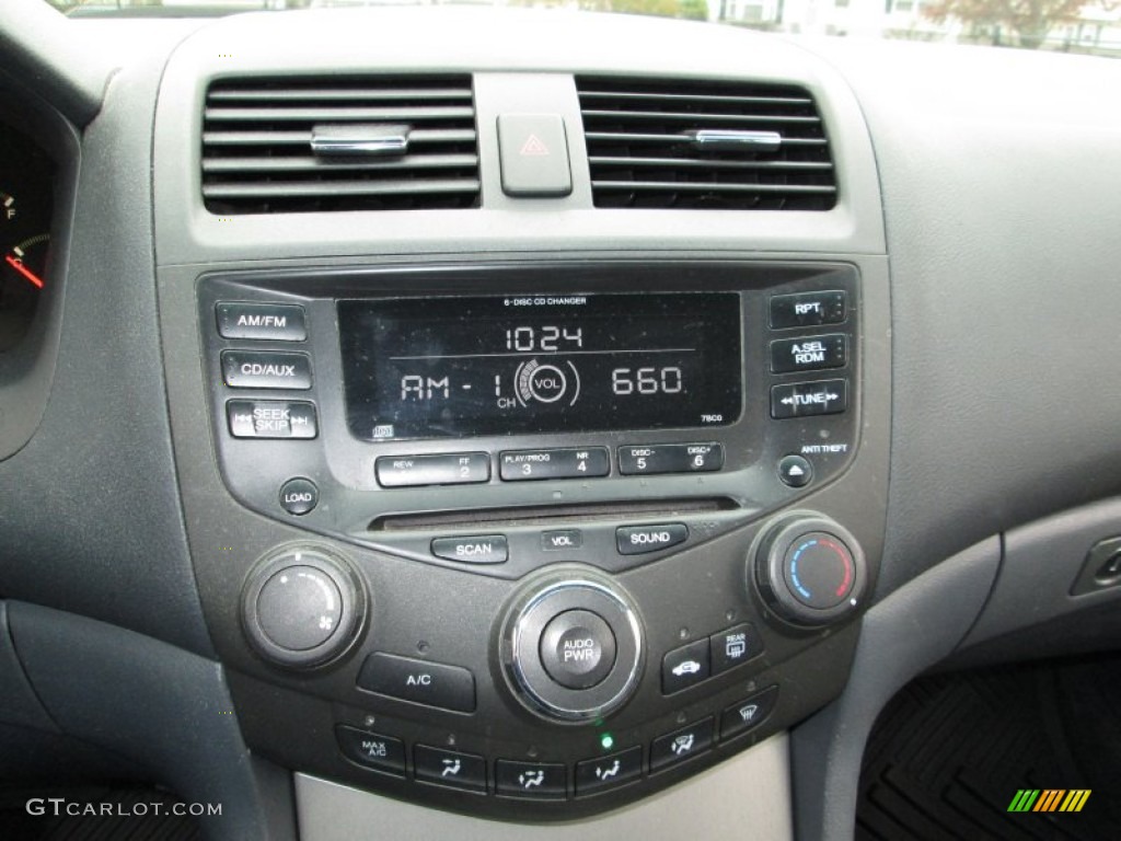 2003 Honda Accord EX Sedan Controls Photo #73271859