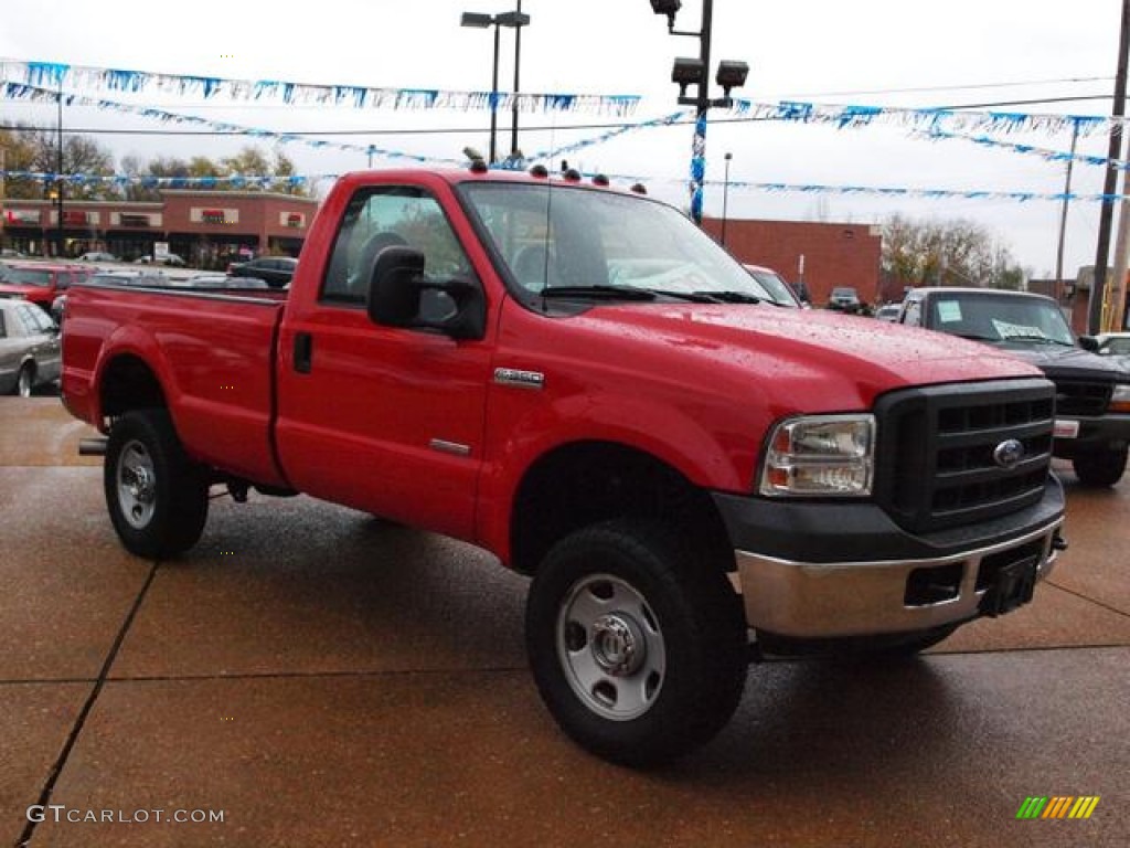 2005 F350 Super Duty XL Regular Cab 4x4 - Red / Medium Flint photo #1