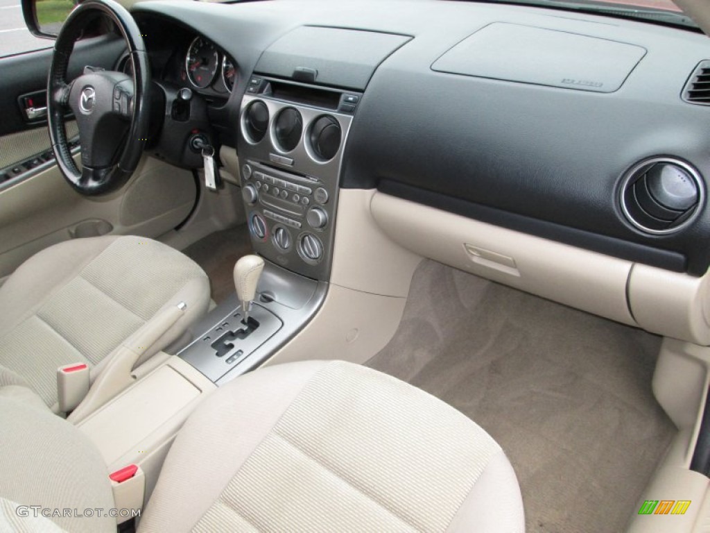 2005 Mazda MAZDA6 i Sport Sedan Beige Dashboard Photo #73273959
