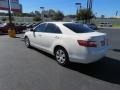 Super White - Camry LE Photo No. 5