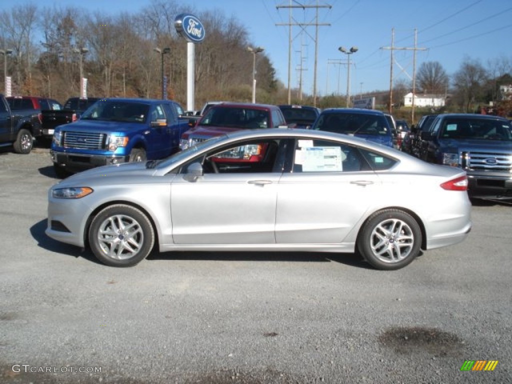 2013 Fusion SE - Ingot Silver Metallic / Charcoal Black photo #5