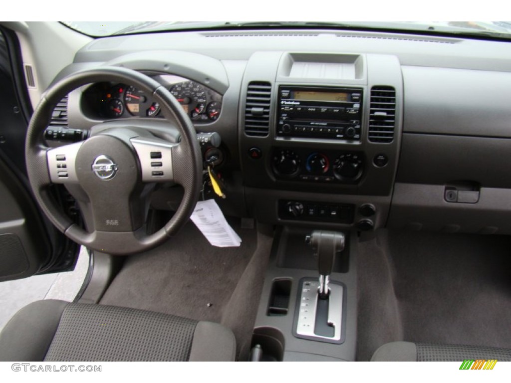 2006 Xterra Off Road 4x4 - Super Black / Graphite photo #16