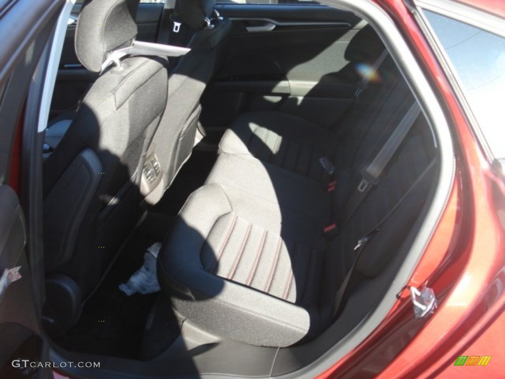 2013 Fusion SE 2.0 EcoBoost - Ruby Red Metallic / SE Appearance Package Charcoal Black/Red Stitching photo #13