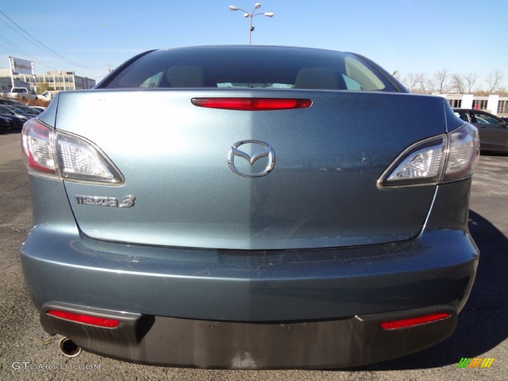 2010 MAZDA3 i Sport 4 Door - Gunmetal Blue Mica / Black photo #6