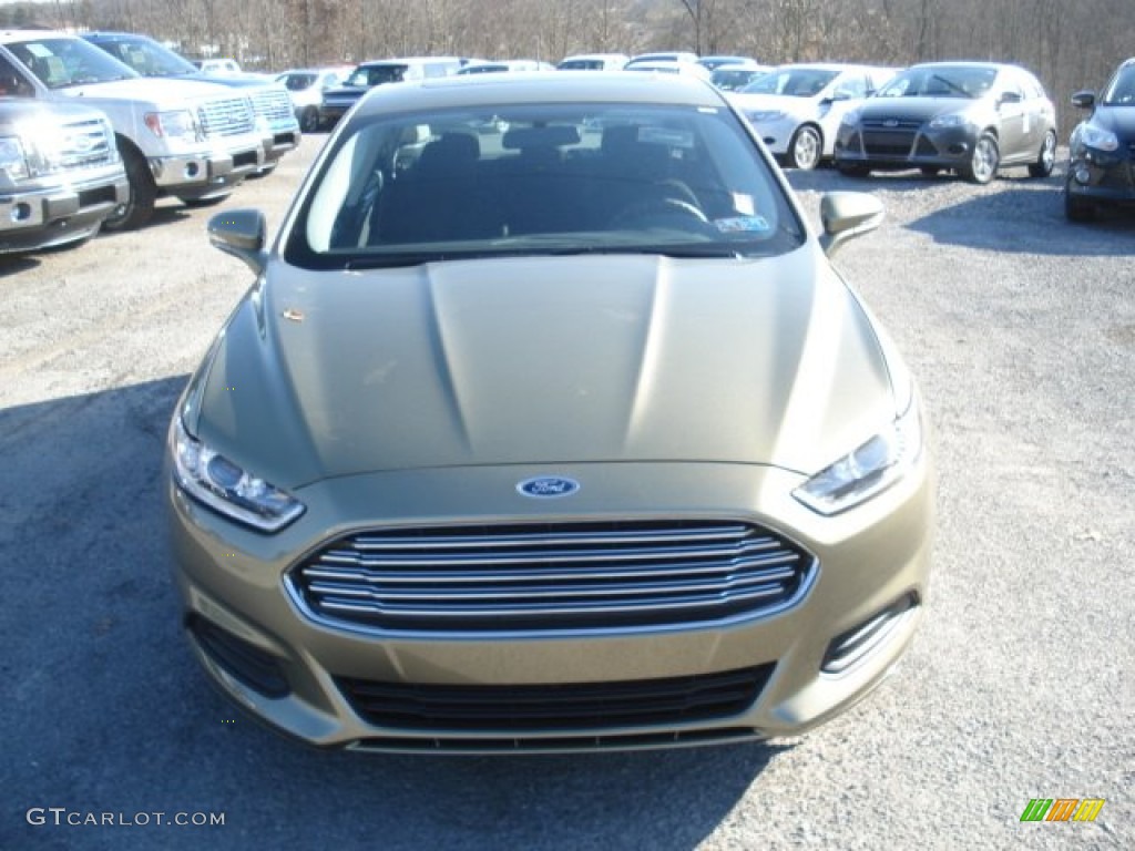 2013 Fusion SE - Ginger Ale Metallic / Dune photo #3