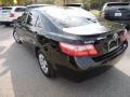 Black - Camry LE Photo No. 15