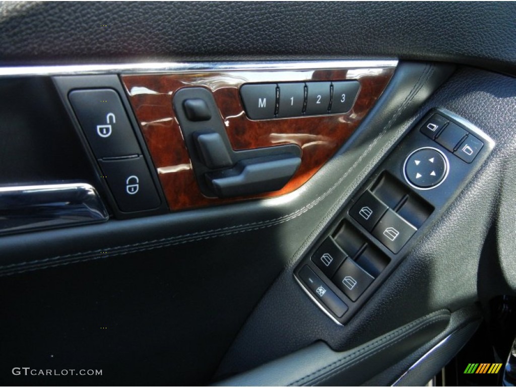 2011 Mercedes-Benz C 63 AMG Controls Photo #73279885