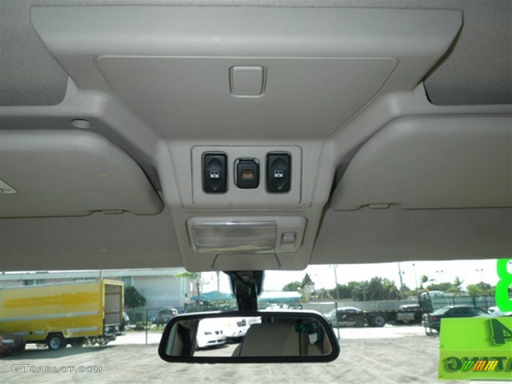 2003 Discovery SE7 - Epsom Green / Alpaca Beige photo #35