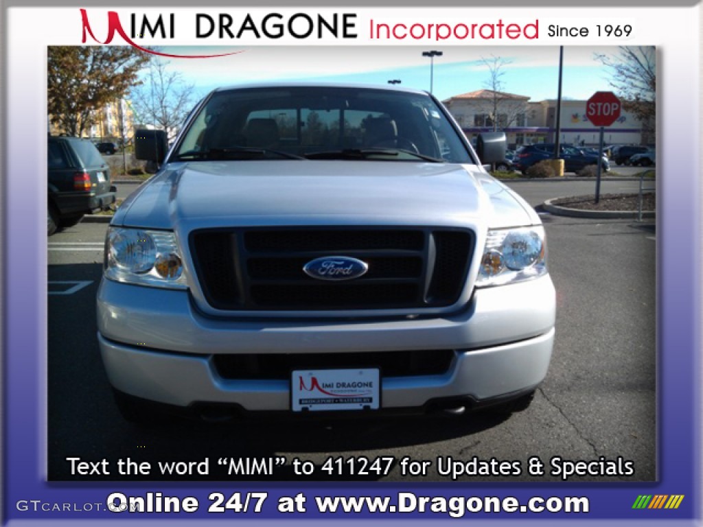 2005 F150 STX SuperCab 4x4 - Silver Metallic / Medium Flint Grey photo #5