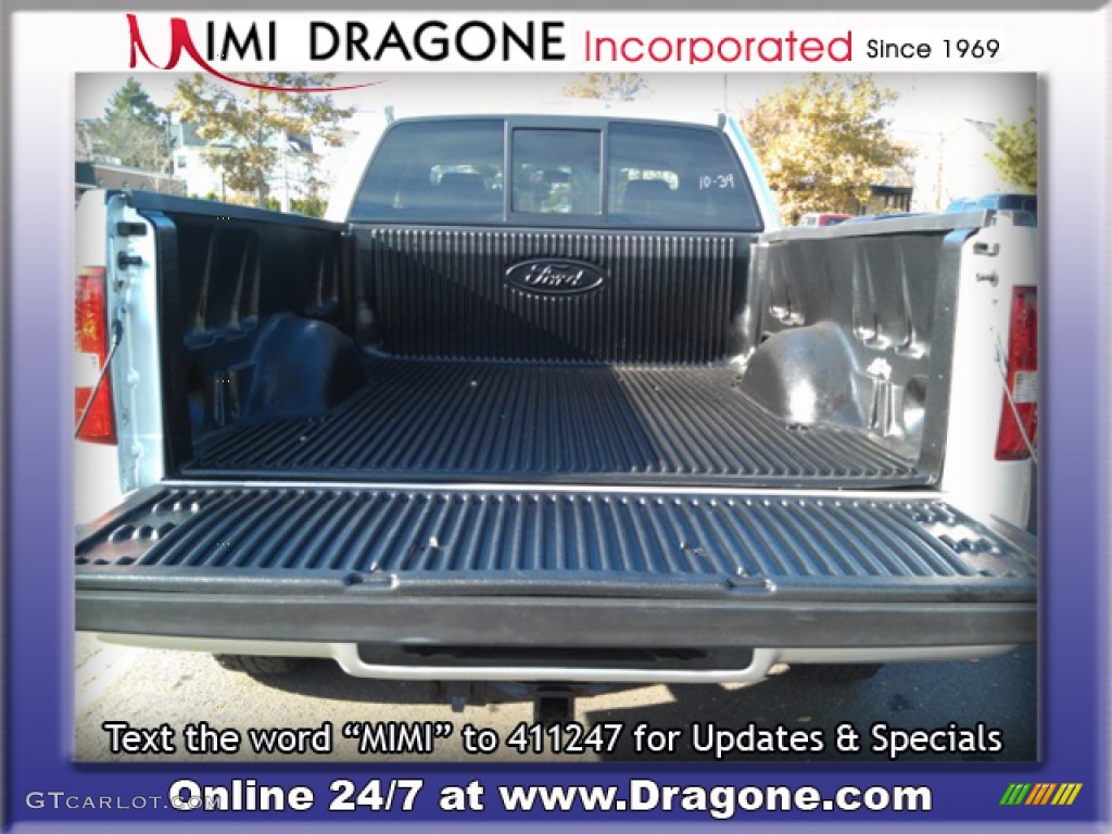 2005 F150 STX SuperCab 4x4 - Silver Metallic / Medium Flint Grey photo #7